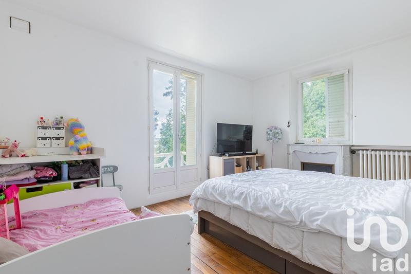 Maison - 95 m² - 5 pièces