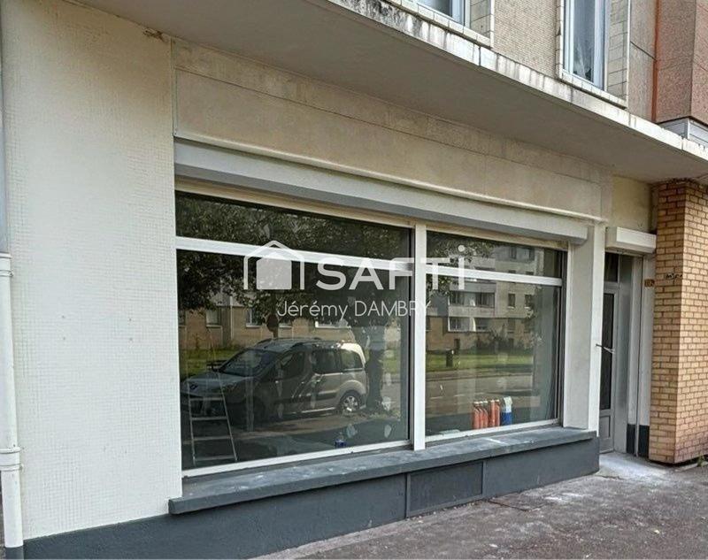 Local commercial - 80 m² - 4 pièces