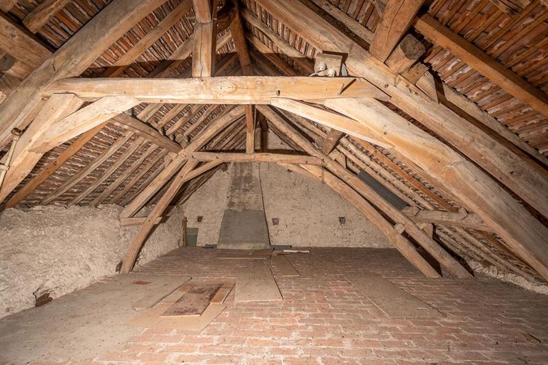 Maison - 102 m² - 5 pièces