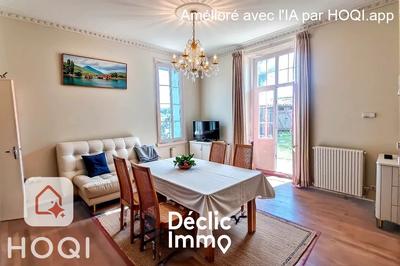 Maison ancienne - 230 m² - 9 pièces