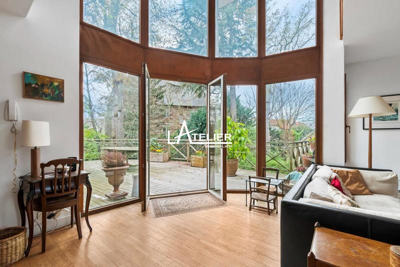 Maison - 399 m² - 15 pièces