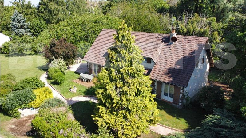 Pavillon - 172 m² - 8 pièces