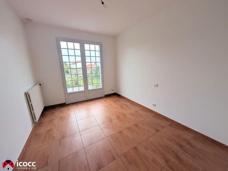 Maison - 96 m² - 5 pièces