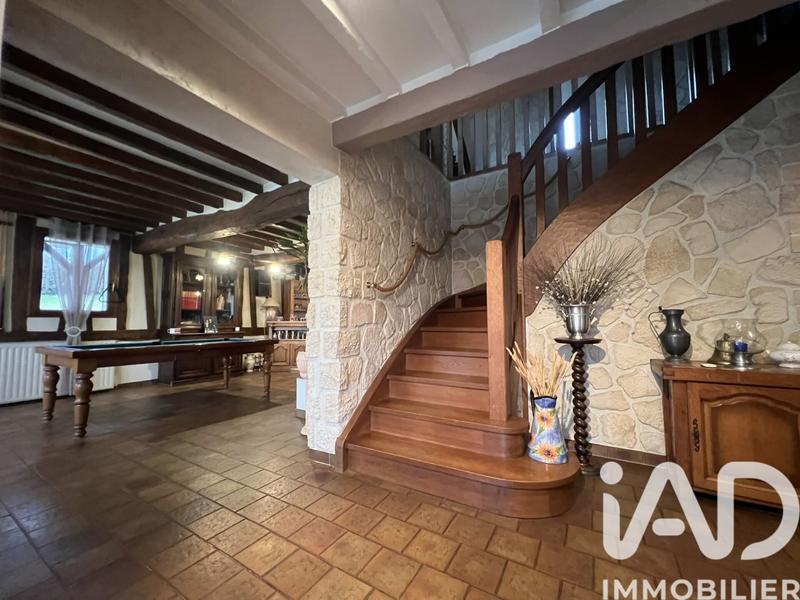 Maison - 191 m² - 7 pièces