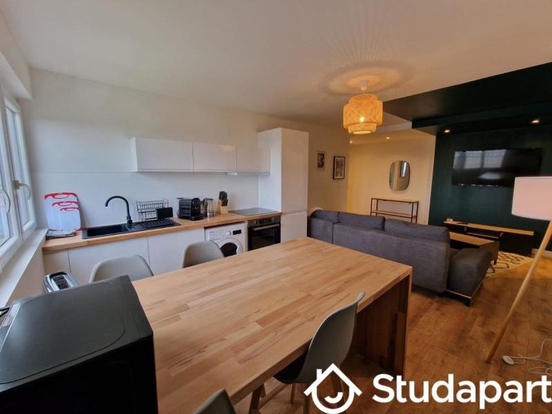 Chambre - 10 m² - 1 pièce