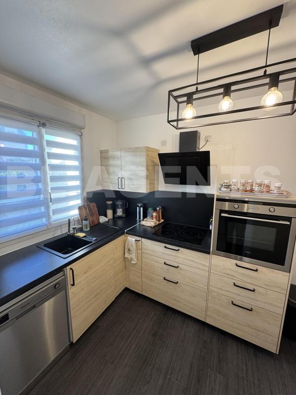 Maison - 62 m² - 4 pièces