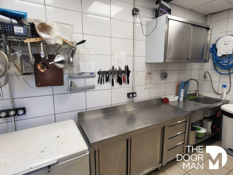 Fonds de commerce - 84 m²