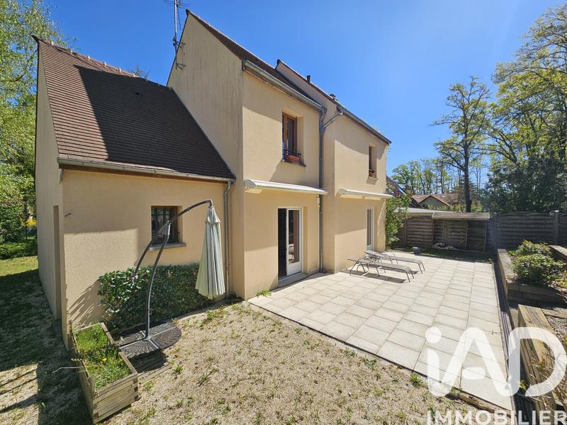 Maison - 101 m² - 6 pièces