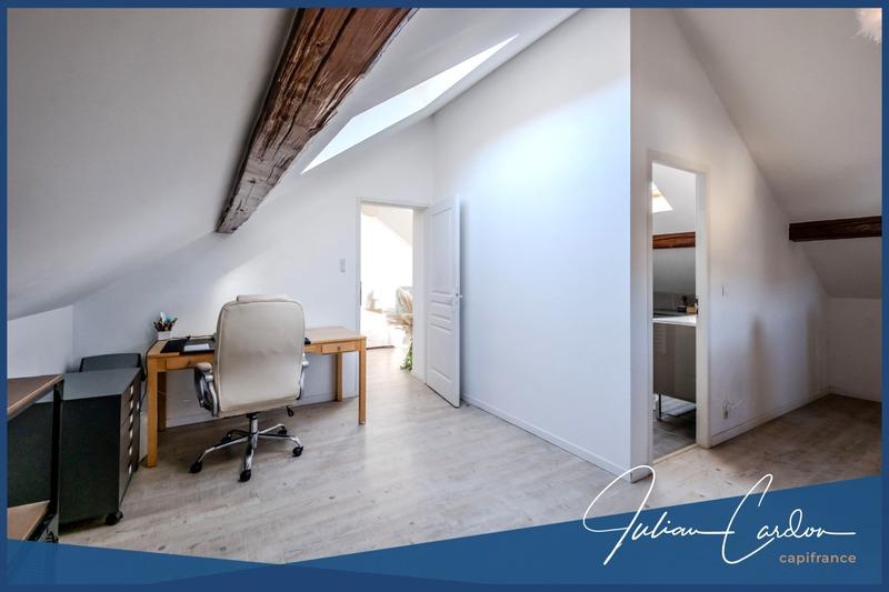 Maison - 121 m² - 5 pièces