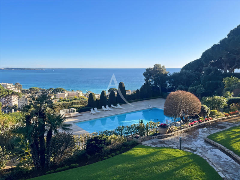 Appartement - 67 m² - 2 pièces