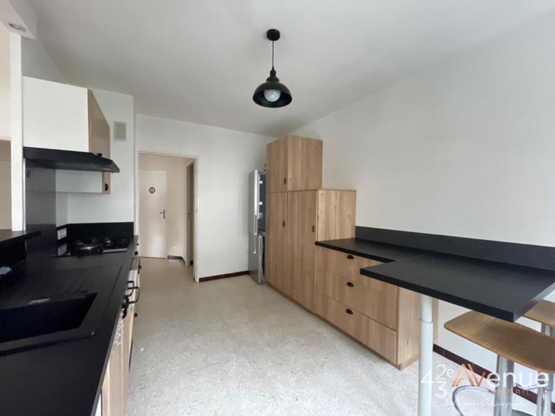 Appartement - 95 m² - 4 pièces