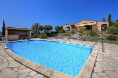 Villa - 90 m² - 4 pièces