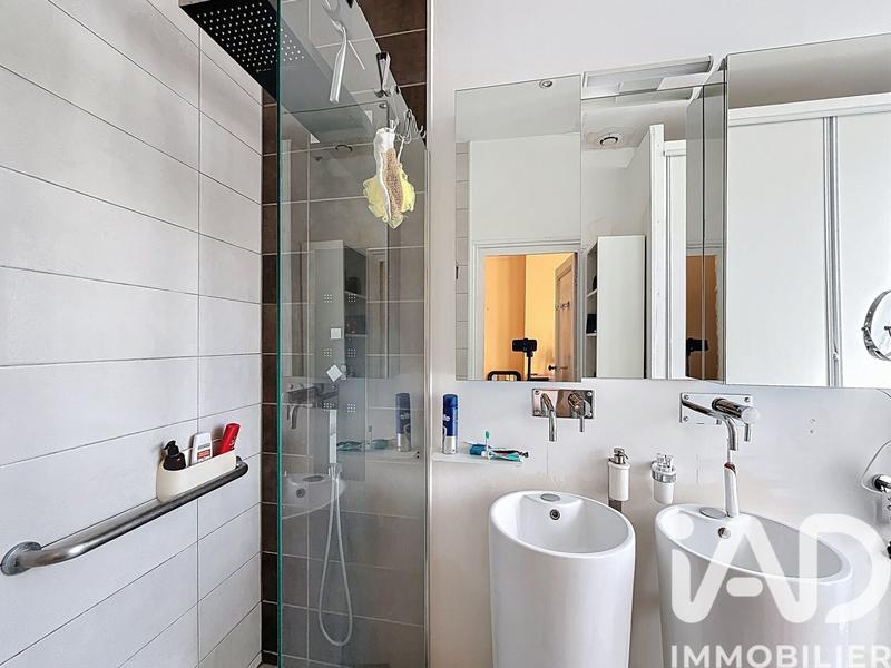 Maison - 209 m² - 7 pièces