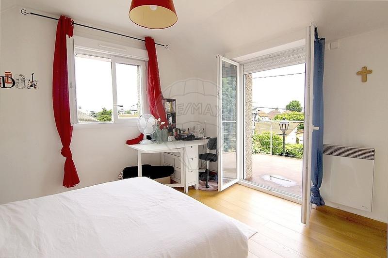 Maison - 135 m² - 10 pièces