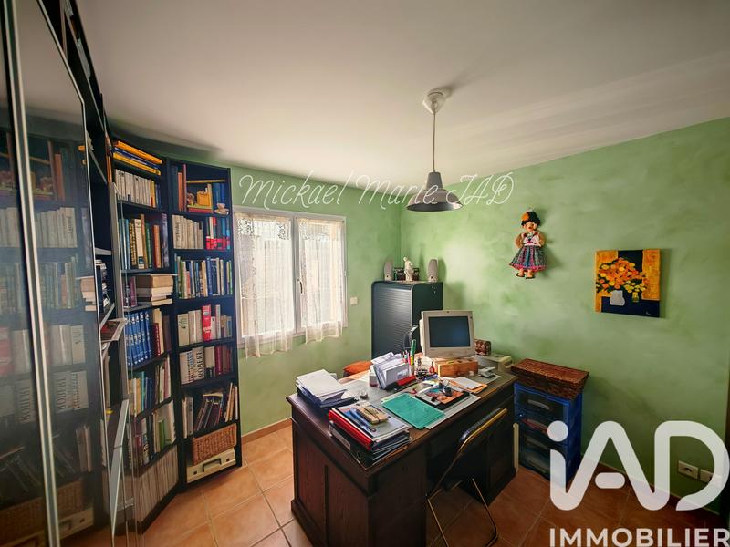 Maison - 92 m² - 4 pièces