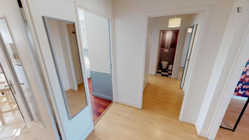 Chambre - 12 m² - 3 pièces