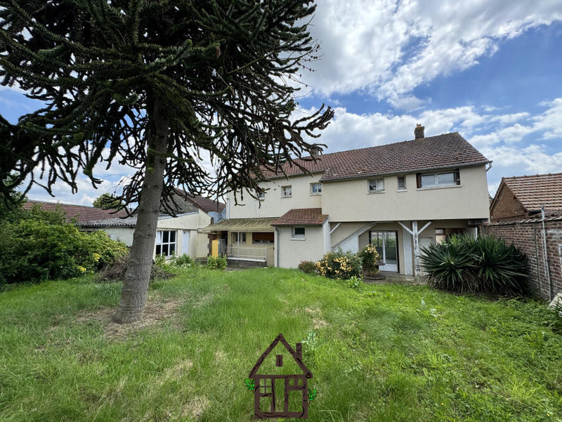 Maison - 174 m² - 6 pièces