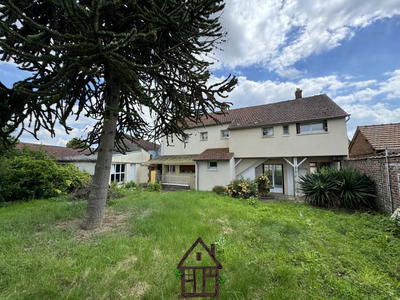 Maison - 174 m² - 6 pièces