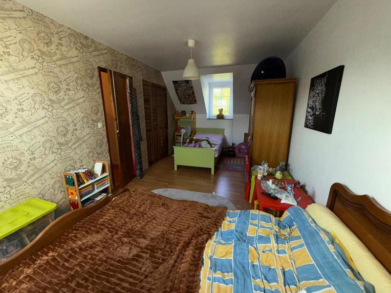 Pavillon - 95 m² - 5 pièces