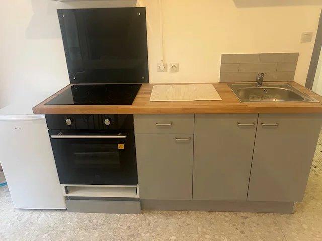 Studio - 25 m² - 1 pièce