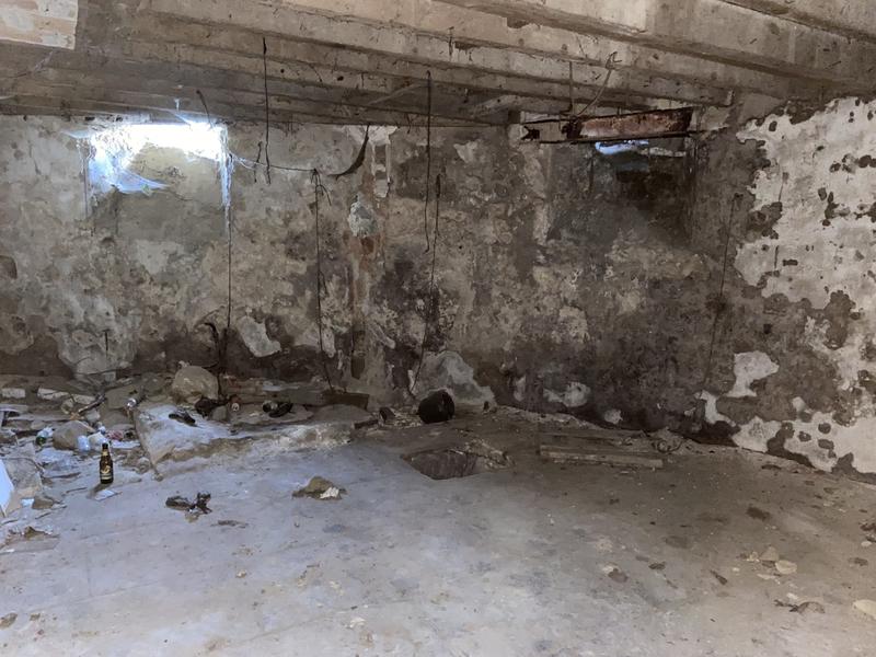 Maison traditionnelle - 217 m² - 14 pièces