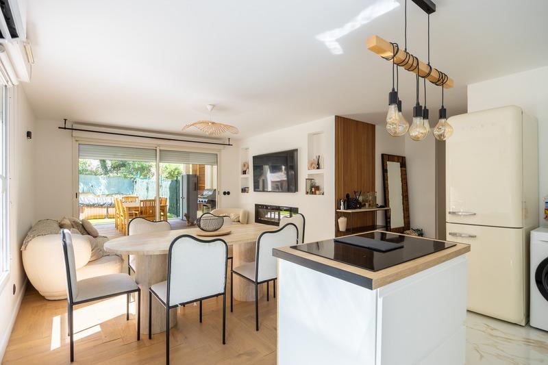 Appartement - 81 m² - 4 pièces