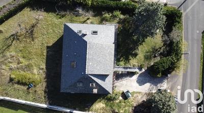 Maison - 180 m² - 7 pièces