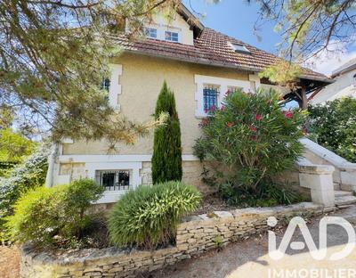 Maison - 120 m² - 4 pièces