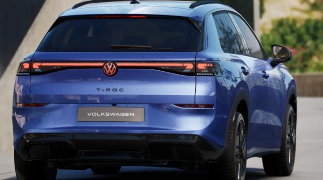 Volkswagen t-Roc 1.5 eTSI Evo2 Hybrid 150 ch Dsg7 R-Line (Dispo Avril)