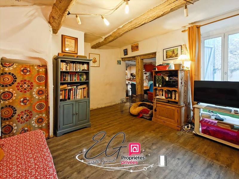 Maison - 101 m² - 4 pièces