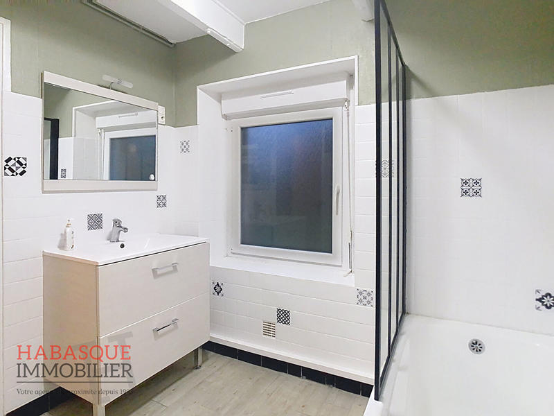 Maison - 76 m² - 4 pièces