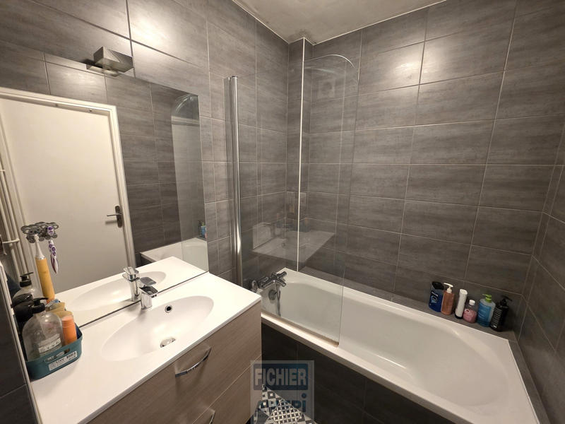 Appartement - 61 m² - 3 pièces