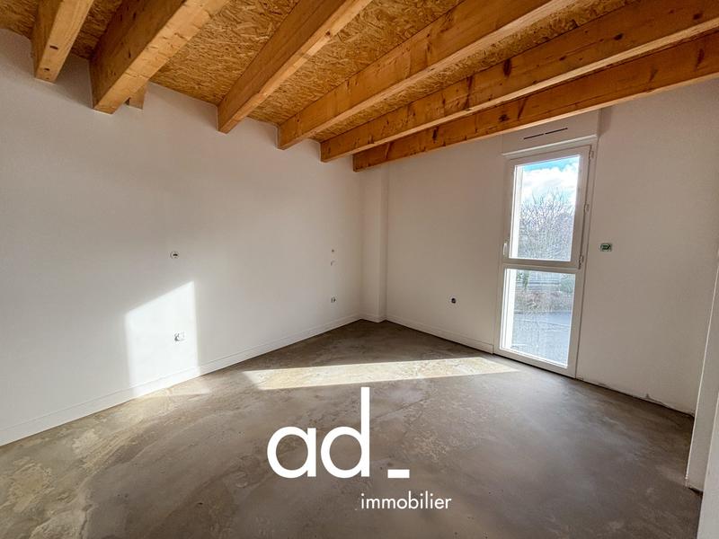 Appartement - 84 m² - 4 pièces