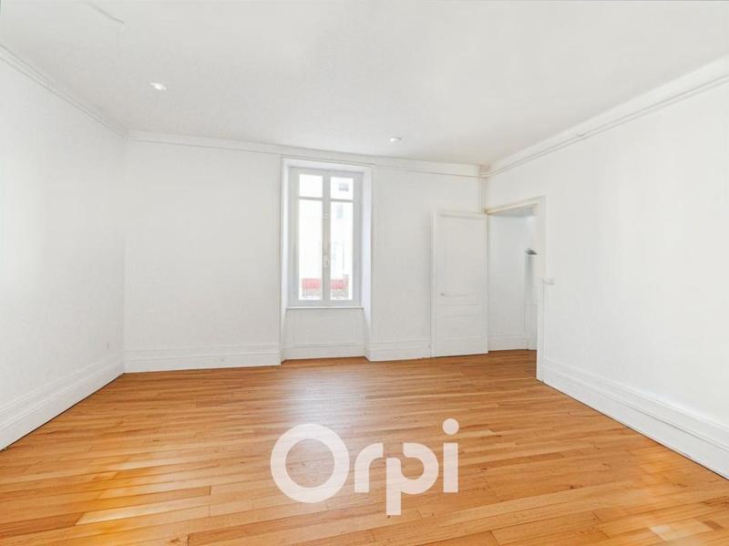 Appartement - 127 m² - 4 pièces