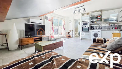 Appartement - 100 m² - 4 pièces