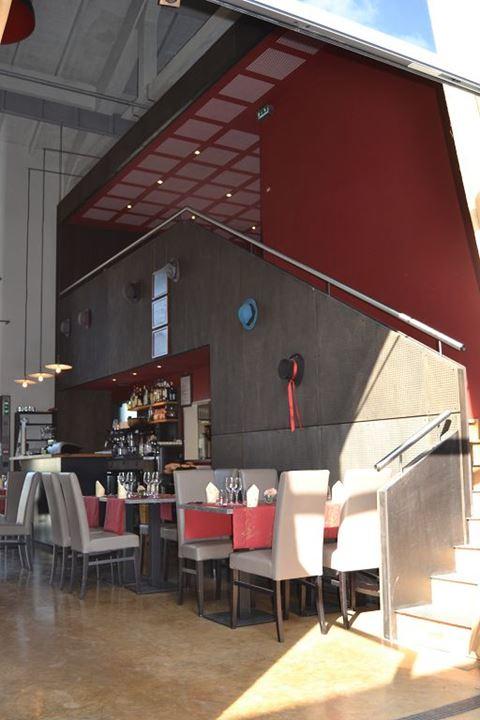 Fonds de commerce - Bureau - 140 m²