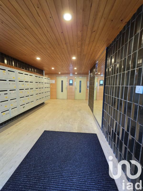 Appartement - 99 m² - 5 pièces