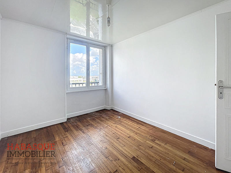 Appartement - 87 m² - 4 pièces