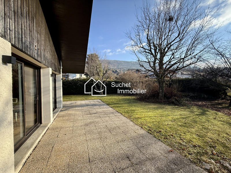 Maison - 189 m² - 6 pièces