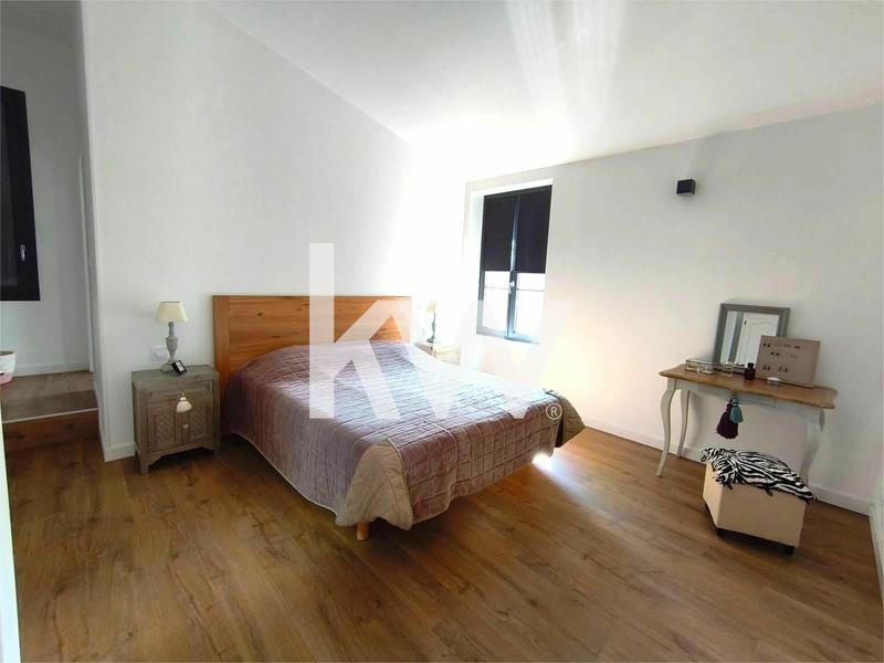 Appartement - 135 m² - 3 pièces