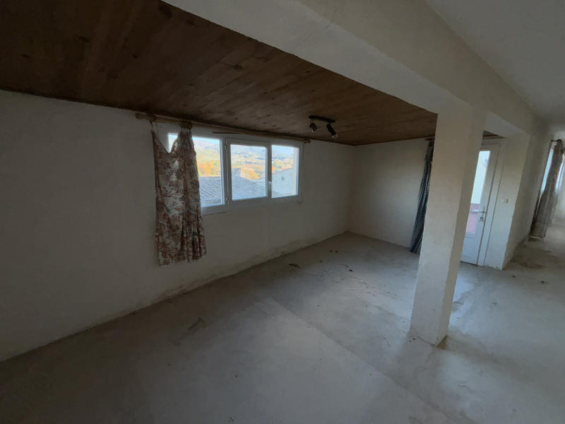 Maison de village - 150 m² - 6 pièces