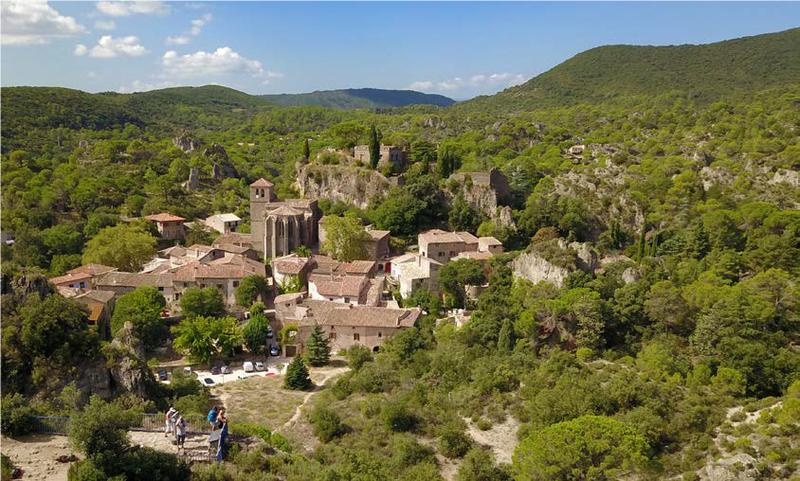 Les Mystères de Mourèze au Lever du Jour