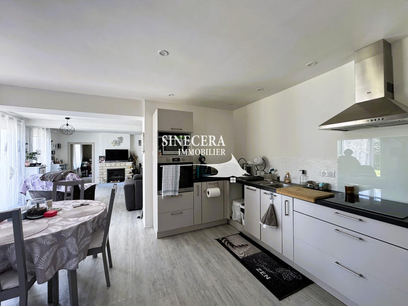 Maison - 105 m² - 4 pièces