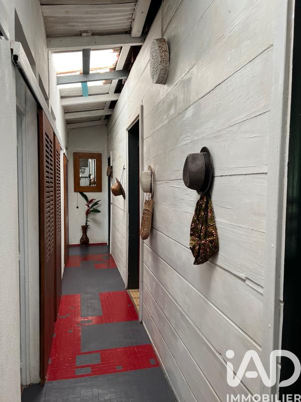 Maison - 194 m² - 9 pièces