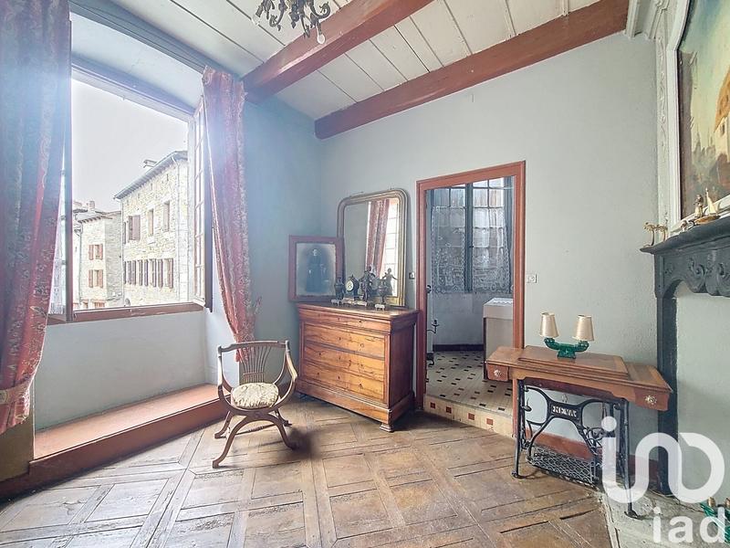 Appartement - 97 m² - 4 pièces