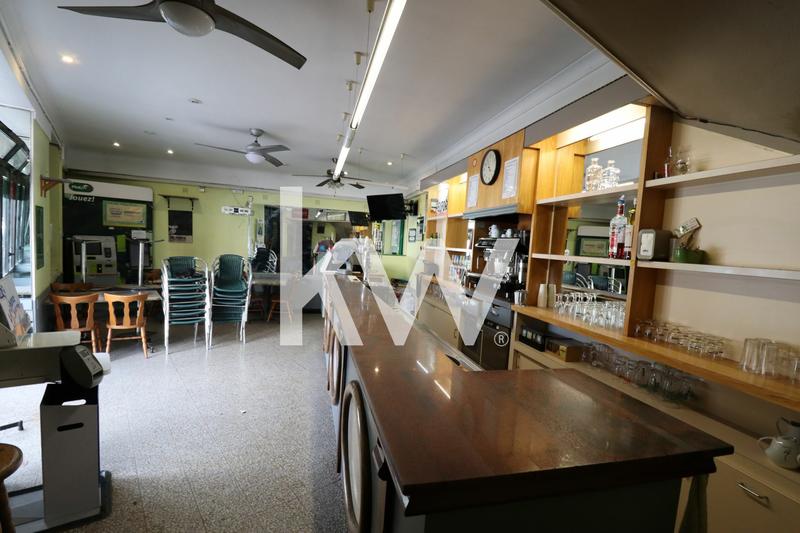 Fonds de commerce - Magasins - 70 m²