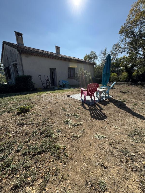 Maison traditionnelle - 87 m² - 5 pièces