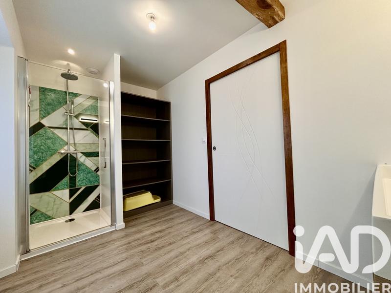 Maison - 248 m² - 6 pièces