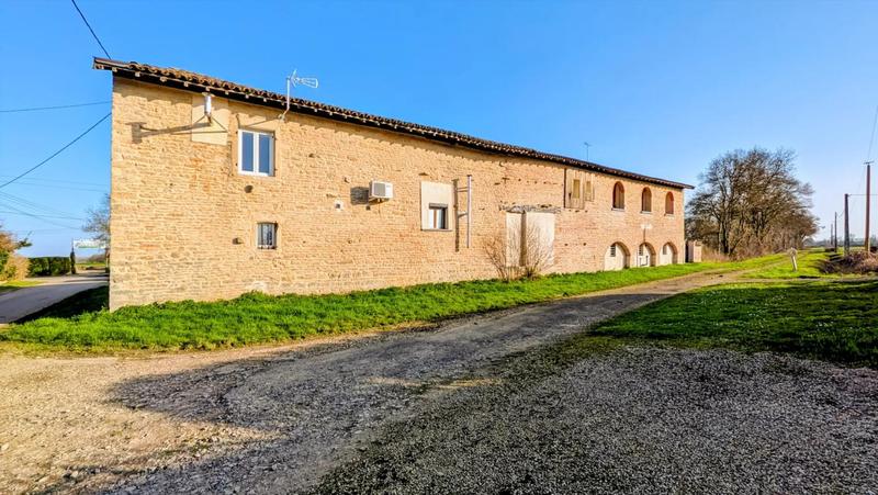 Maison en pierre - 413 m² - 8 pièces