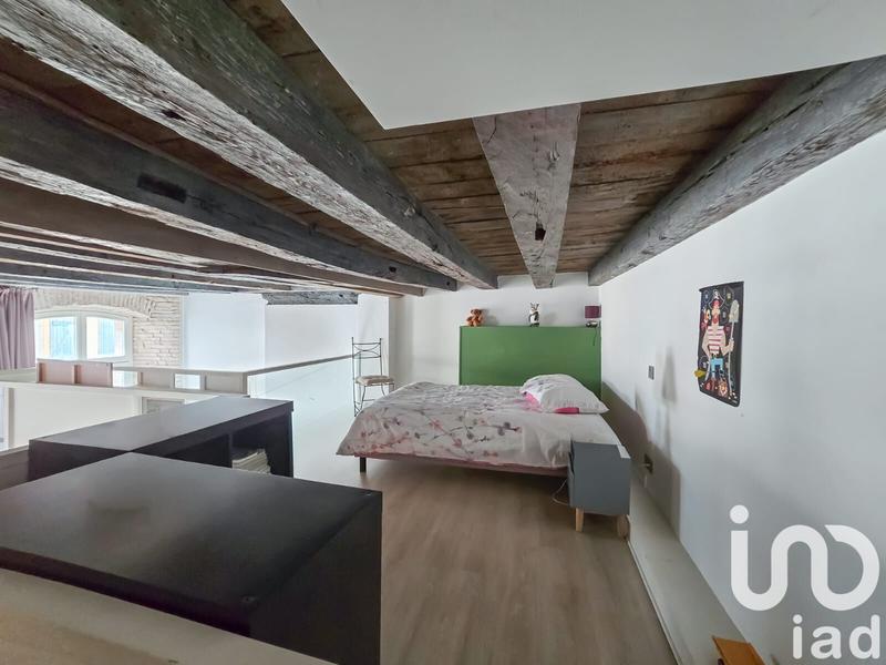 Appartement - 209 m² - 6 pièces